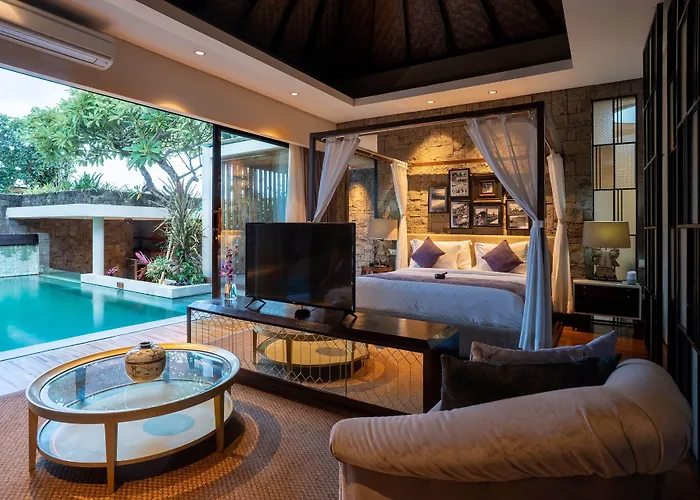 Berry Romantic Villa